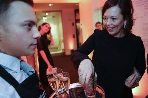 London bartenders and waiting staff for corporate drinks reception