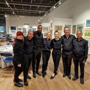 Event staff for gallery in London