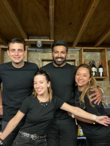 Waitress, waiter, bartender for hire in London